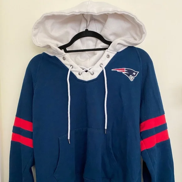 OFFICIAL NFL PATRIOTS HOCKEY STYLE HODDIE